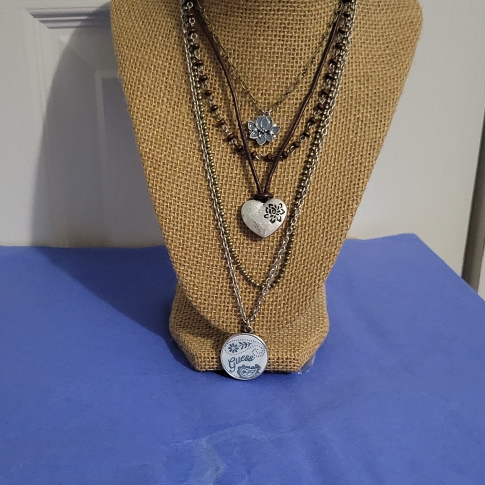 ❤ GUESS NECKLACE - Picture 7 of 8